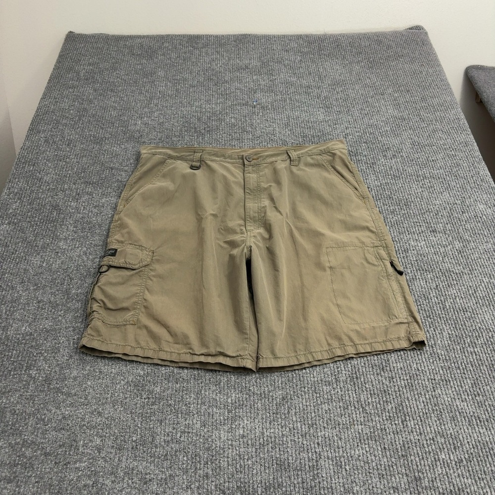 Wrangler Cargo Shorts Mens 42 Khaki Cotton Nylon Performance Outdoor Gorpcore